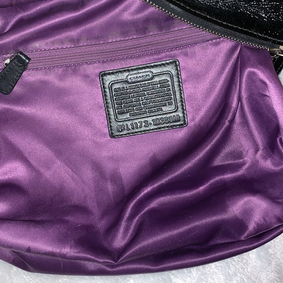 Coach leather shoulder tote - Picture 5 of 16